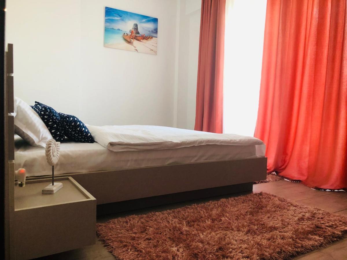 Mamaia Lake View Apartment Екстериор снимка